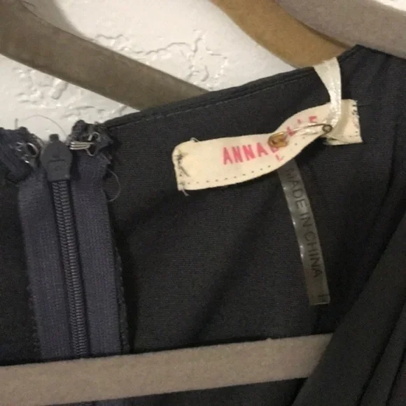 - Annabelle dress - Picture 4 of 8